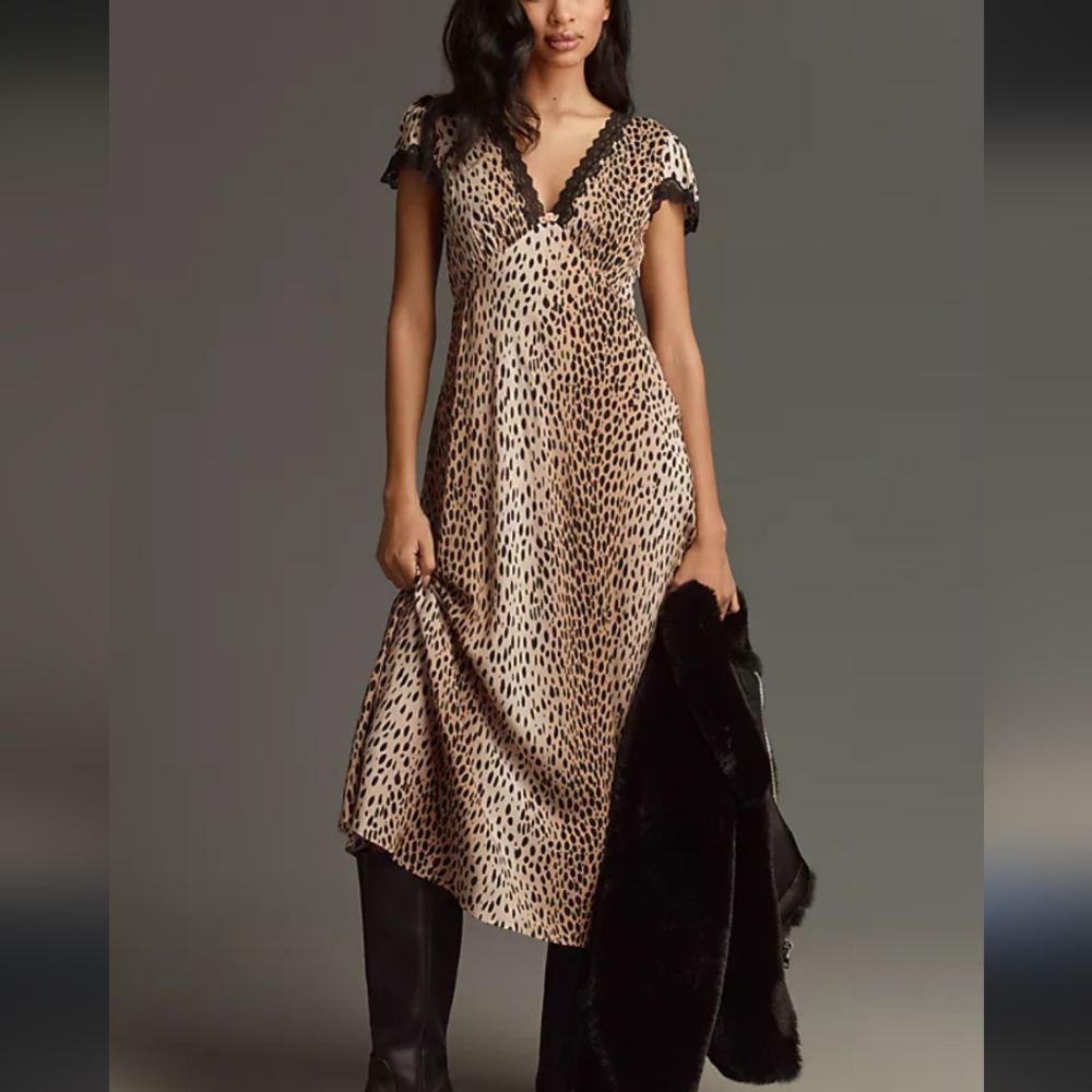 NWT Reformation Tiffie Dress